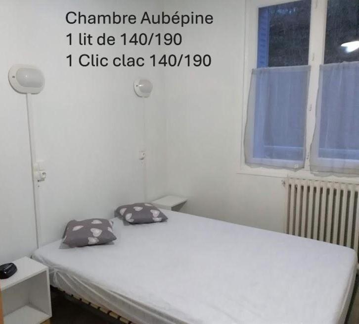 Le Relais Charraud Apartment เลอมงต์-ดอร์ ภายนอก รูปภาพ