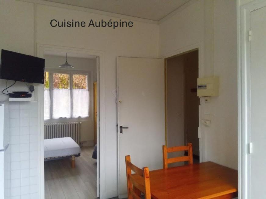 Le Relais Charraud Apartment เลอมงต์-ดอร์ ภายนอก รูปภาพ