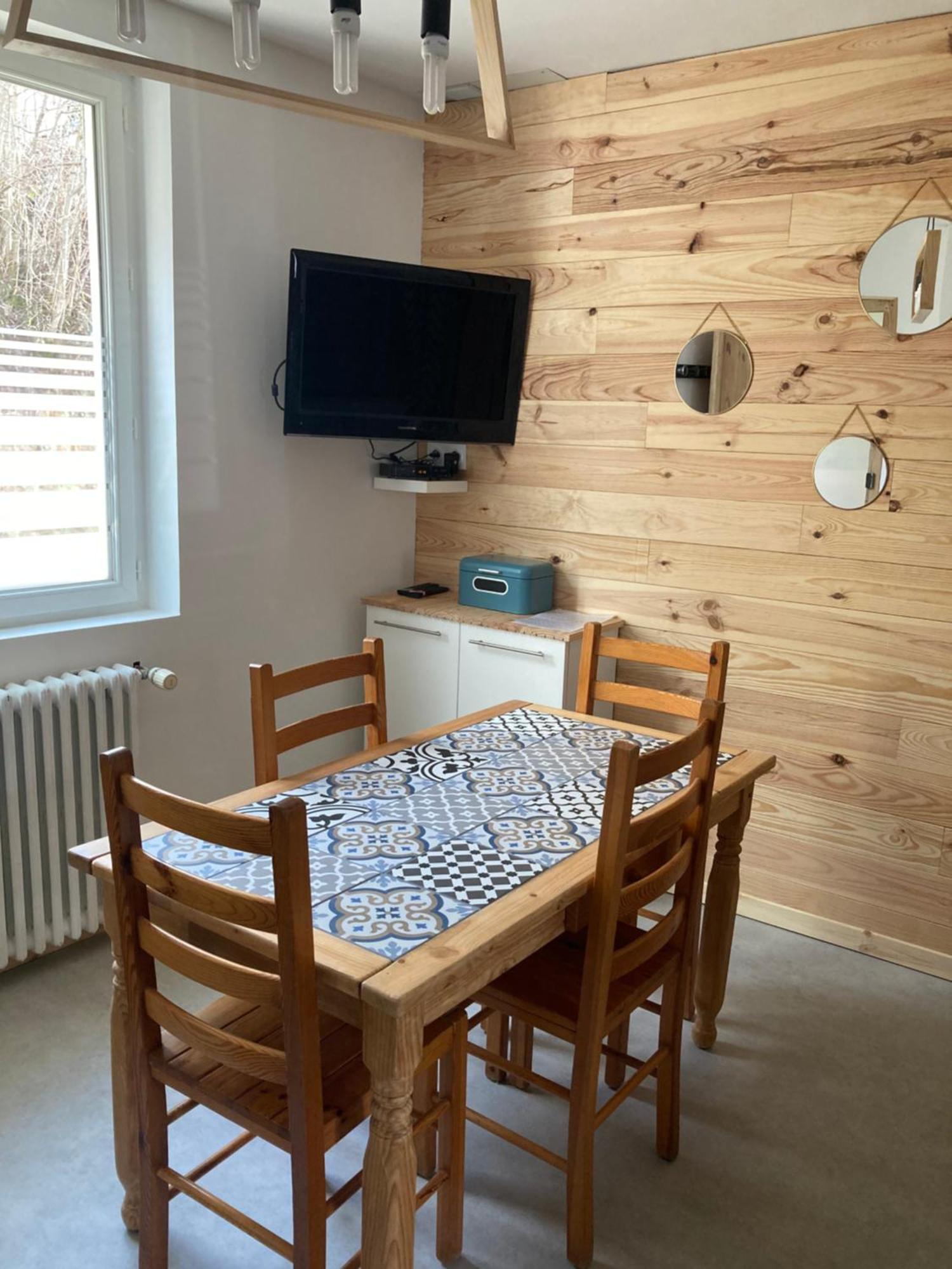Le Relais Charraud Apartment เลอมงต์-ดอร์ ภายนอก รูปภาพ